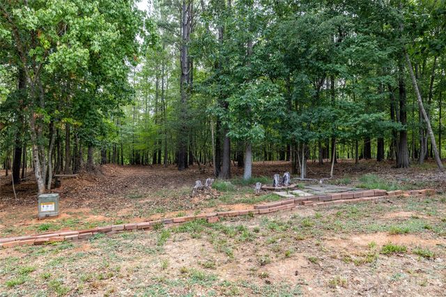 192 Roberts Ridge Road, Mount Gilead, NC 27306