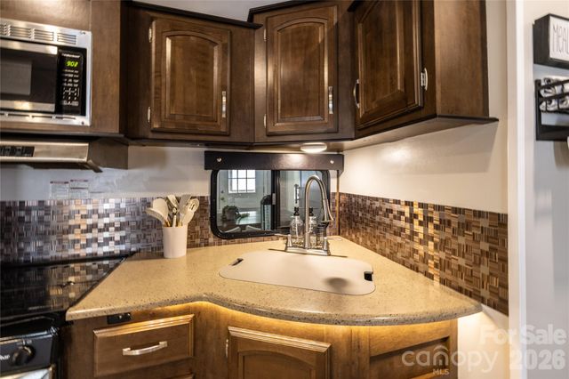 192 Roberts Ridge Road, Mount Gilead, NC 27306