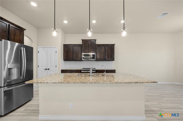 2518 Meadow Lark Drive, Killeen, TX 76542