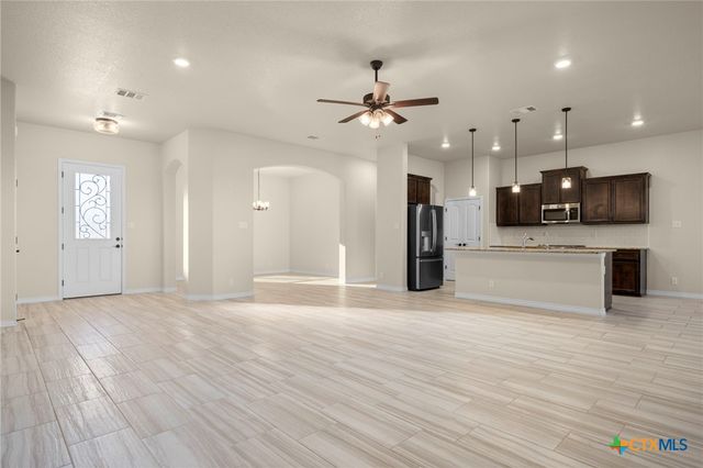 2518 Meadow Lark Drive, Killeen, TX 76542