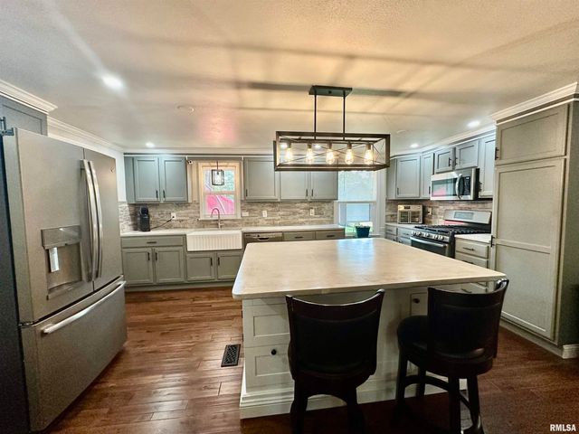 118 TURNRON Place, East Peoria, IL 61611