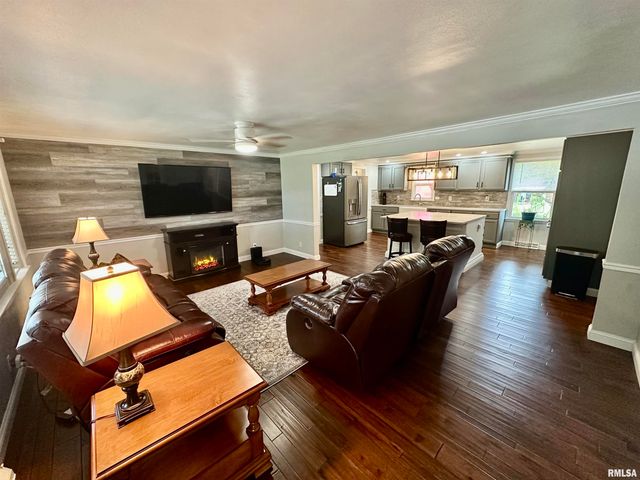 118 TURNRON Place, East Peoria, IL 61611