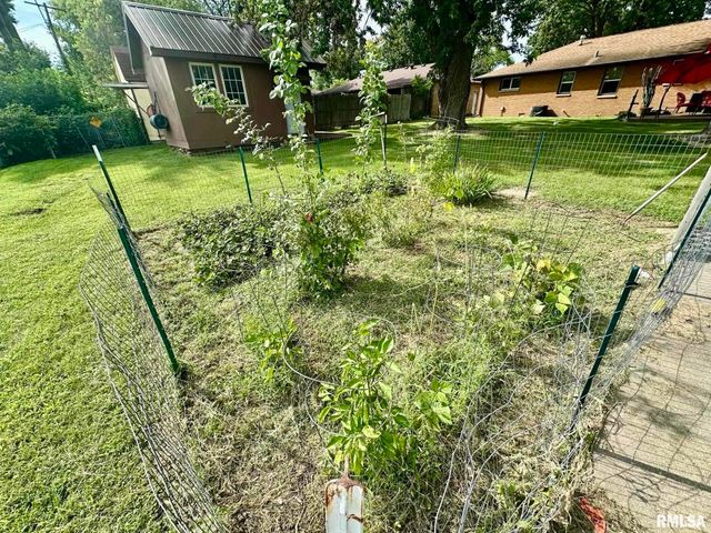118 TURNRON Place, East Peoria, IL 61611