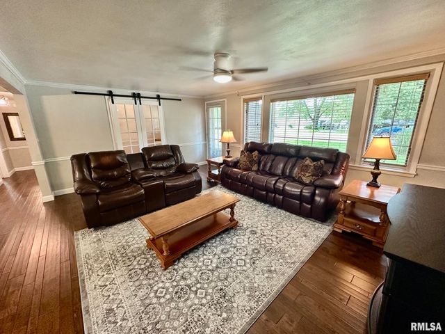 118 TURNRON Place, East Peoria, IL 61611