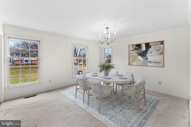 3709 HOWSEN AVE, Fairfax, VA 22030