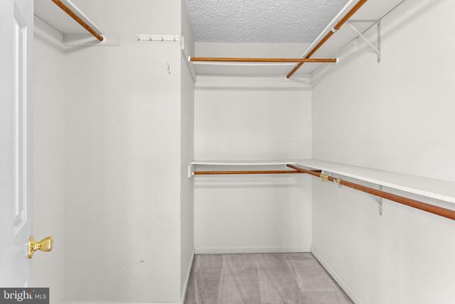 3709 HOWSEN AVE, Fairfax, VA 22030