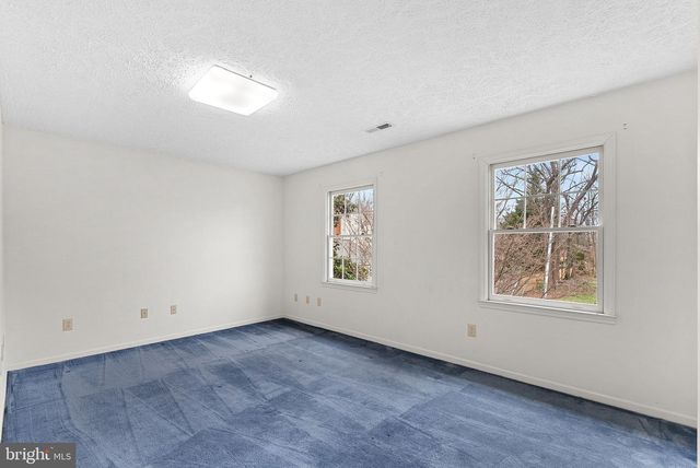 3709 HOWSEN AVE, Fairfax, VA 22030