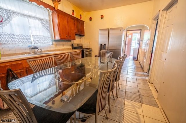 600 Lincoln St, Linden City, NJ 07036