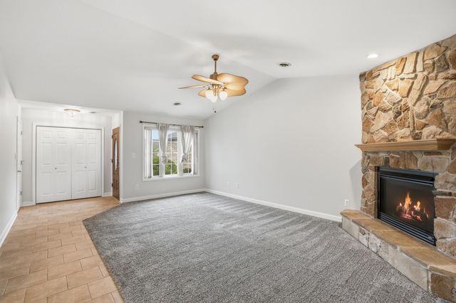 9831 Hart Street, St. John, IN 46373