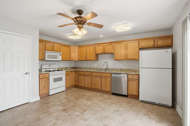 9831 Hart Street, St. John, IN 46373