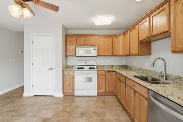 9831 Hart Street, St. John, IN 46373