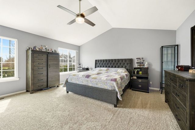 12221 Sinnett Street, Huntley, IL 60142