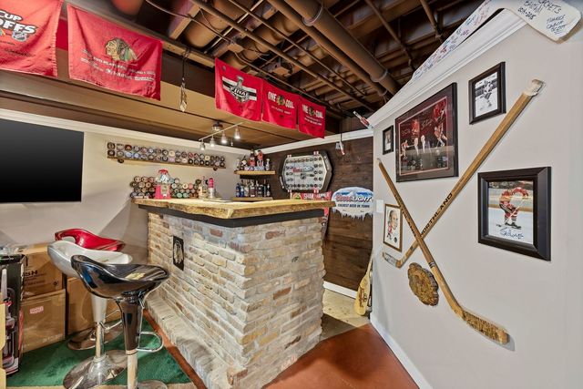 12221 Sinnett Street, Huntley, IL 60142