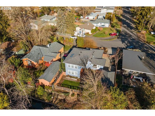 13120 Sw RITA Dr, Beaverton, OR 97005