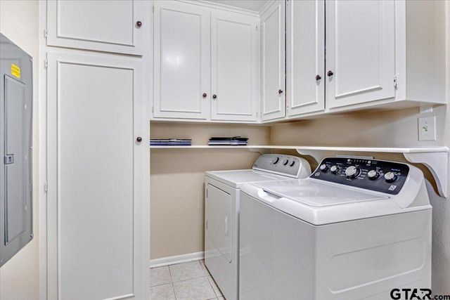 2733 Rockbridge Road, Tyler, TX 75701