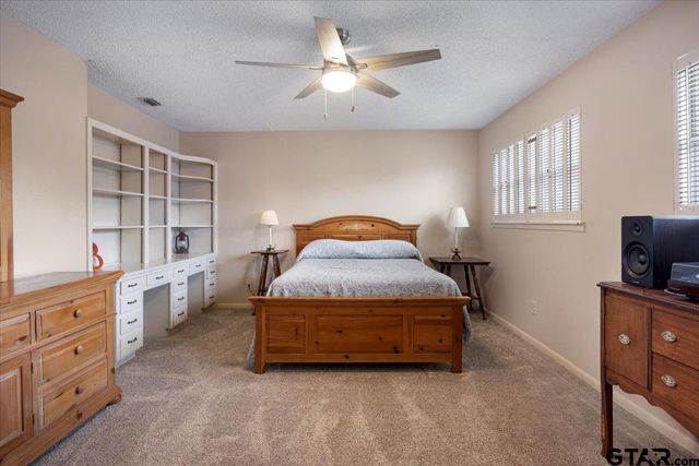 2733 Rockbridge Road, Tyler, TX 75701
