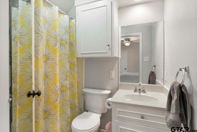 2733 Rockbridge Road, Tyler, TX 75701