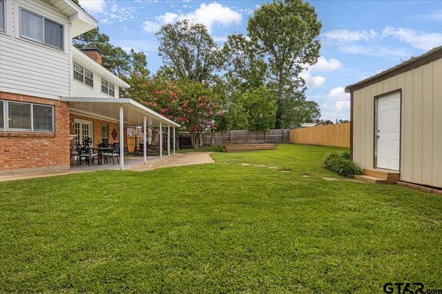 2733 Rockbridge Road, Tyler, TX 75701