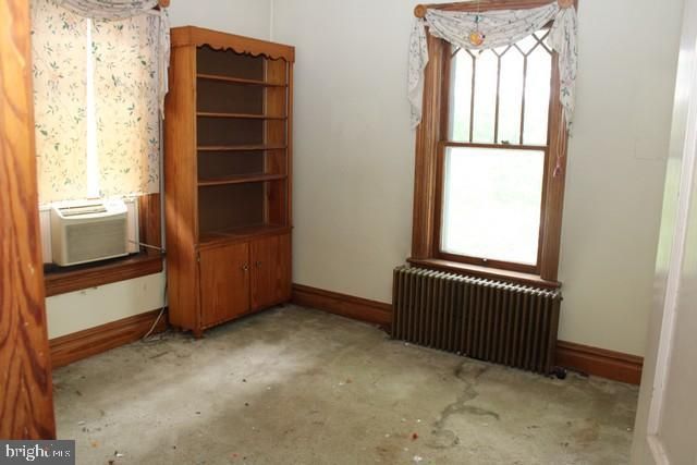 44 GLEN STREET N, Chambersburg, PA 17201