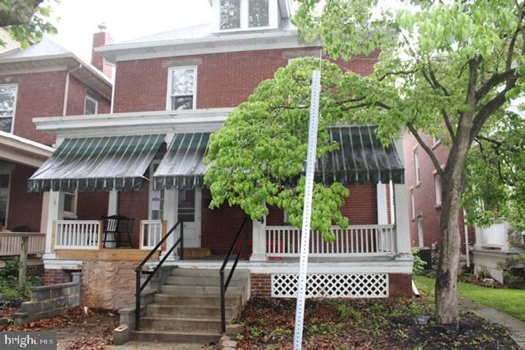 44 GLEN STREET N, Chambersburg, PA 17201