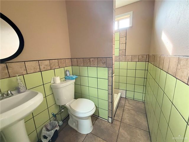 1103 Fresno Drive, Weslaco, TX 78596