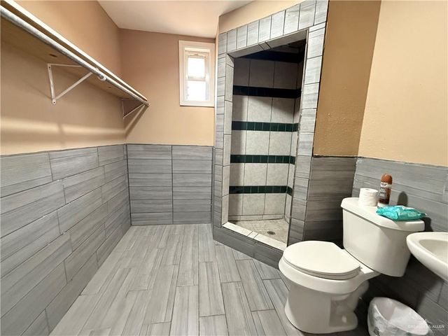 1103 Fresno Drive, Weslaco, TX 78596