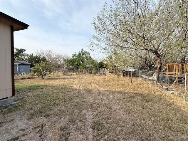 1103 Fresno Drive, Weslaco, TX 78596