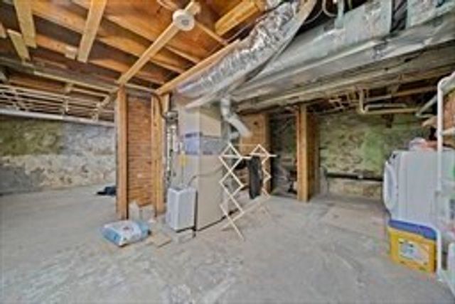 53 West St, Middleboro, MA 02346