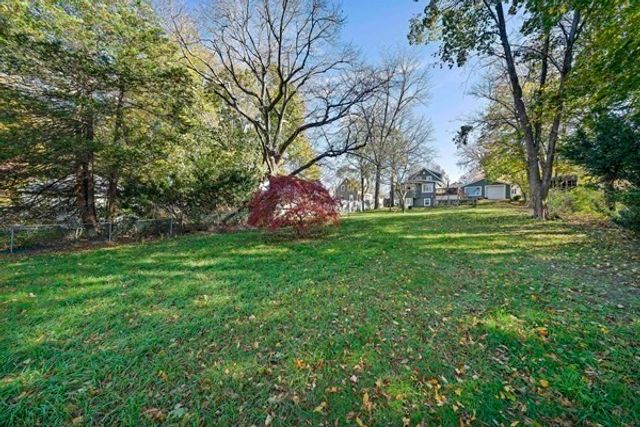 53 West St, Middleboro, MA 02346