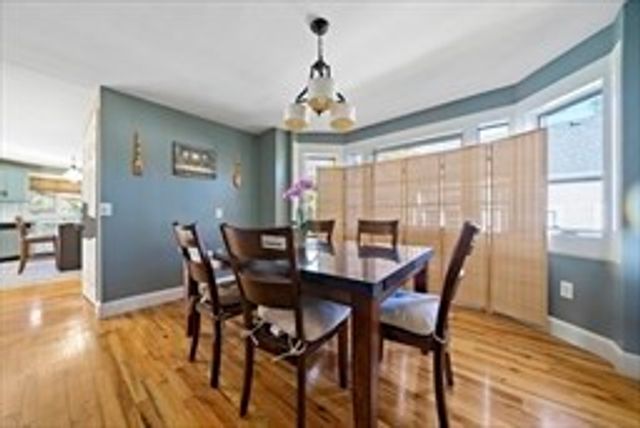 53 West St, Middleboro, MA 02346