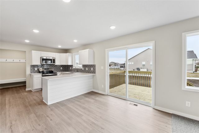 303 29th Street SW, Altoona, IA 50009