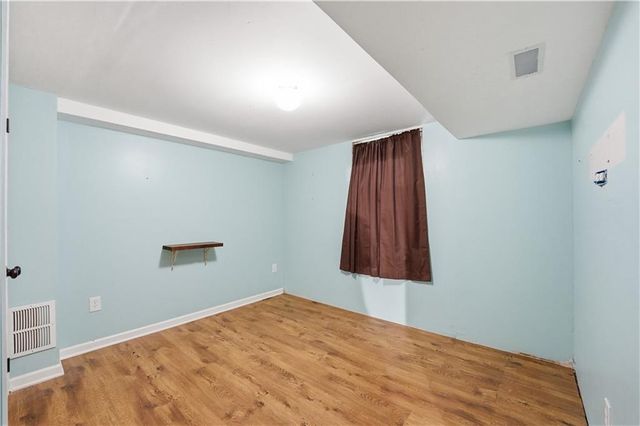 9947 Ballentine Street, Overland Park, KS 66214