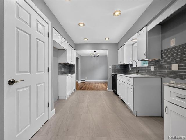 3103 Ferncliff Avenue, Royal Oak, MI 48073