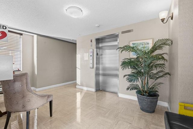 7080 Environ Boulevard 423, Lauderhill, FL 33319