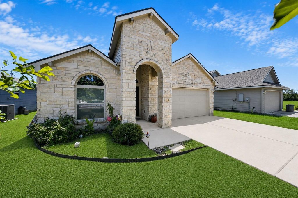 12913 Pealing WAY, Manor, TX 78653