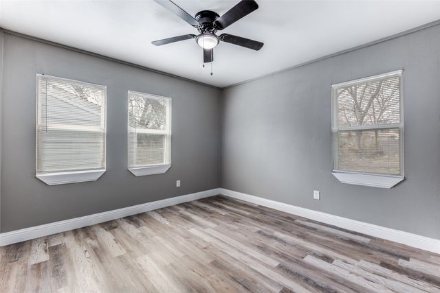 3111 Arizona Avenue, Dallas, TX 75216