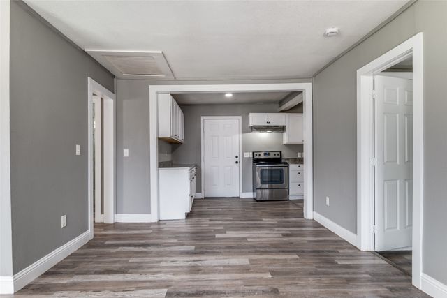 3111 Arizona Avenue, Dallas, TX 75216