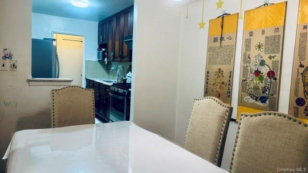 144-30 Roosevelt Avenue 307, Flushing, NY 11354 — photo 5