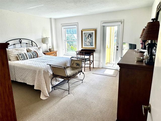 951 De Soto Road 326, Boca Raton, FL 33432