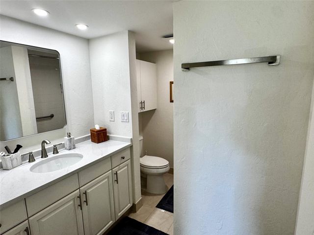 951 De Soto Road 326, Boca Raton, FL 33432