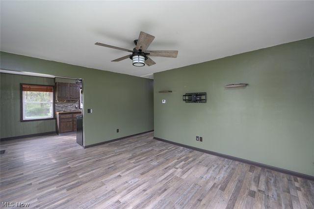 1603 Grandview Road, Lake Milton, OH 44429