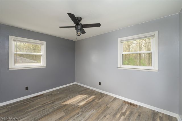1603 Grandview Road, Lake Milton, OH 44429