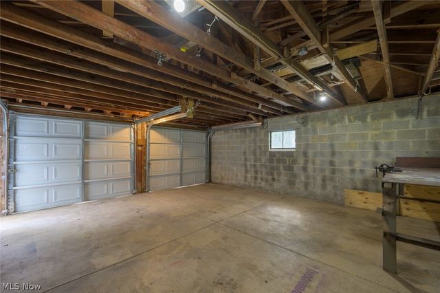 1603 Grandview Road, Lake Milton, OH 44429