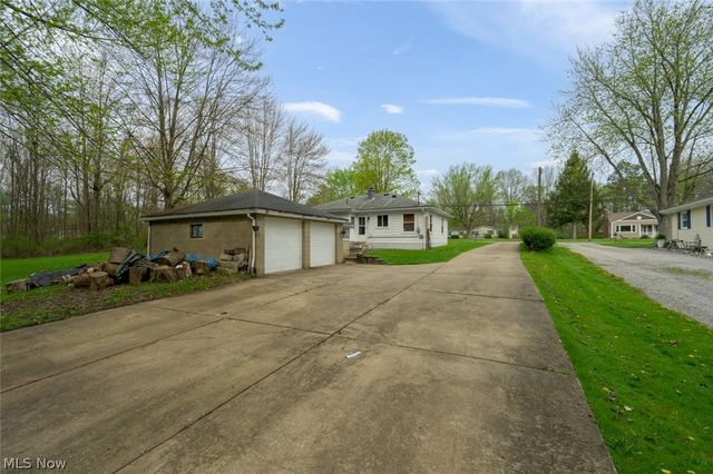 1603 Grandview Road, Lake Milton, OH 44429