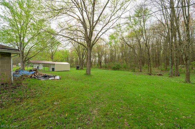 1603 Grandview Road, Lake Milton, OH 44429