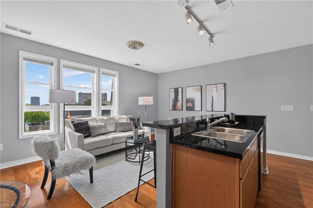 388 Boush St Unit 409, Norfolk, VA 23510