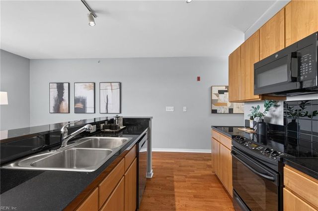 388 Boush St Unit 409, Norfolk, VA 23510