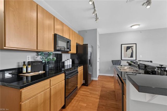388 Boush St Unit 409, Norfolk, VA 23510