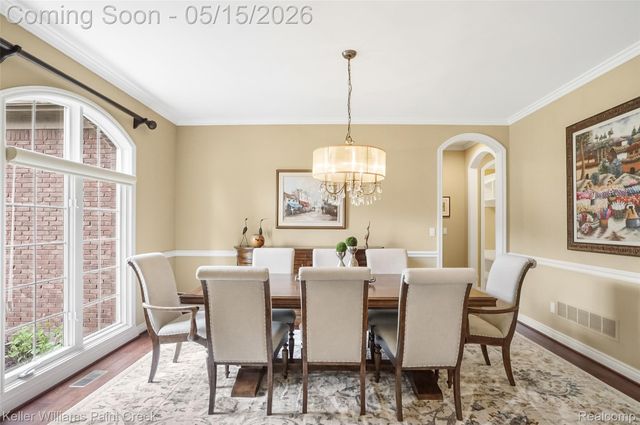 2757 Addison Circle N, Oakland Charter Township, MI 48306