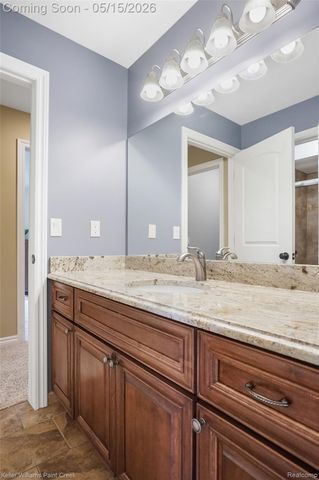 2757 Addison Circle N, Oakland Charter Township, MI 48306